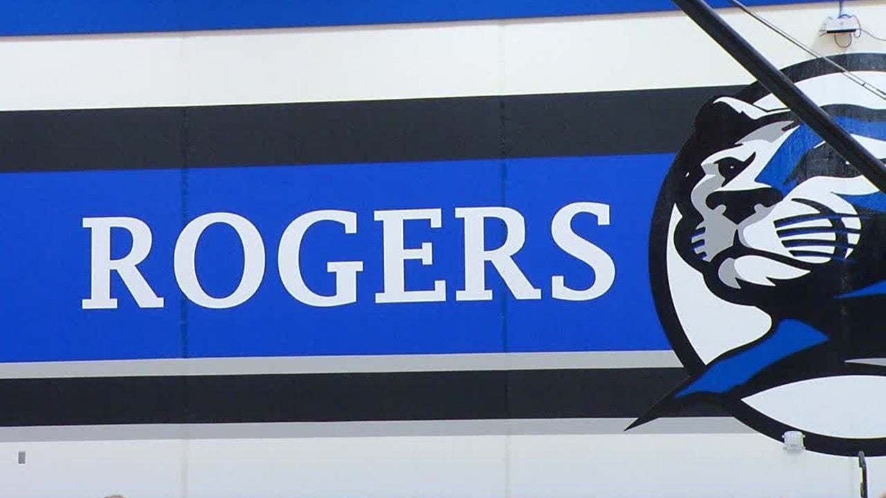 Law enforcement investigating alleged incident on Rogers High School basketball team bus