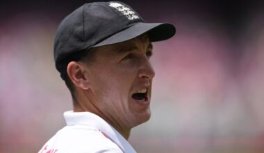 England ban players from talking about Ashes disaster