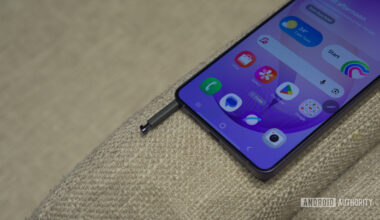 Samsung Galaxy S26 Ultra with S Pen