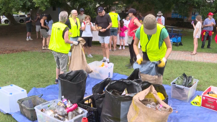 Central Coast locals take part in Clean Up Australia Day – NBN News