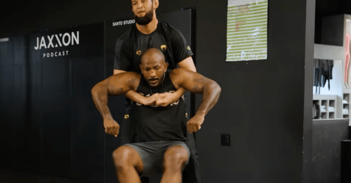 Khalil Rountree details brutal training with Khamzat Chimaev (Video)