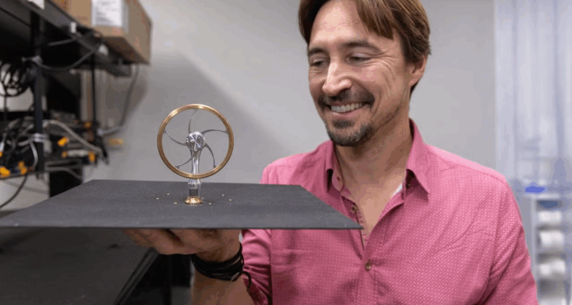 Revolutionary new engine runs on the cold of space - no fuel required