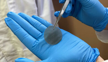 New smart dressing could heal and monitor wounds