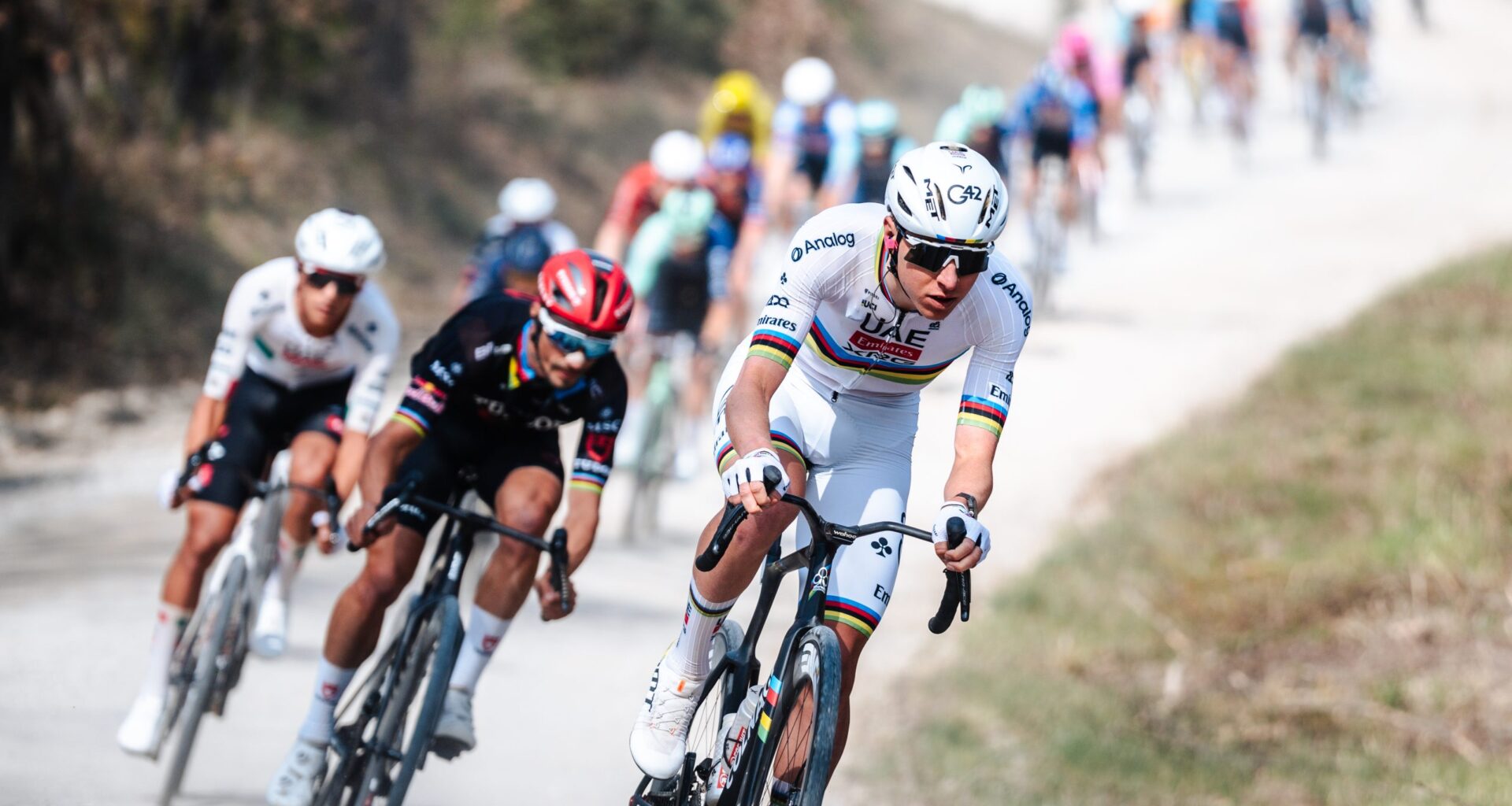 The best photos from men's Strade Bianche 2026