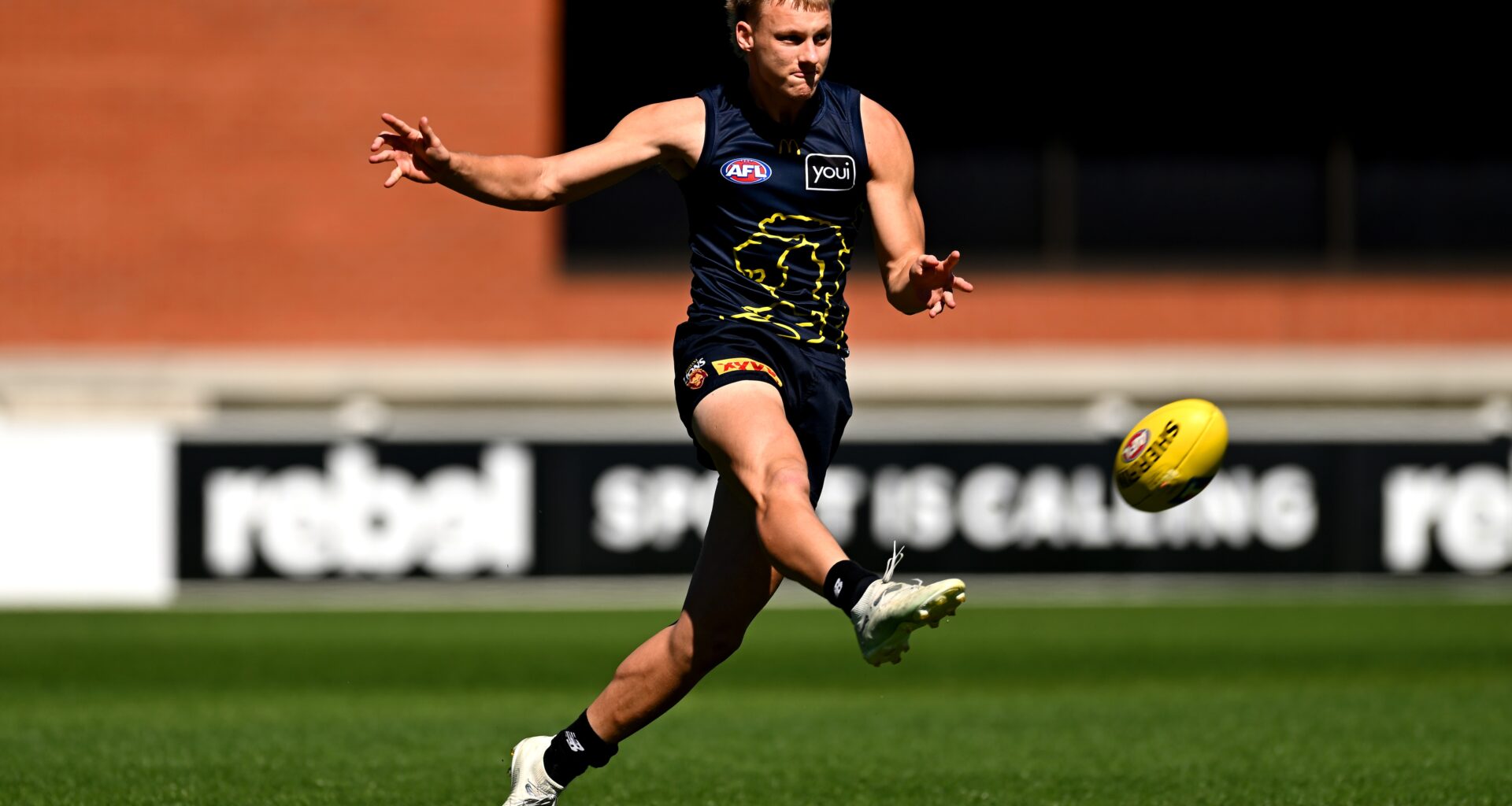 Zakostelsky’s debut to bring unique AFL first