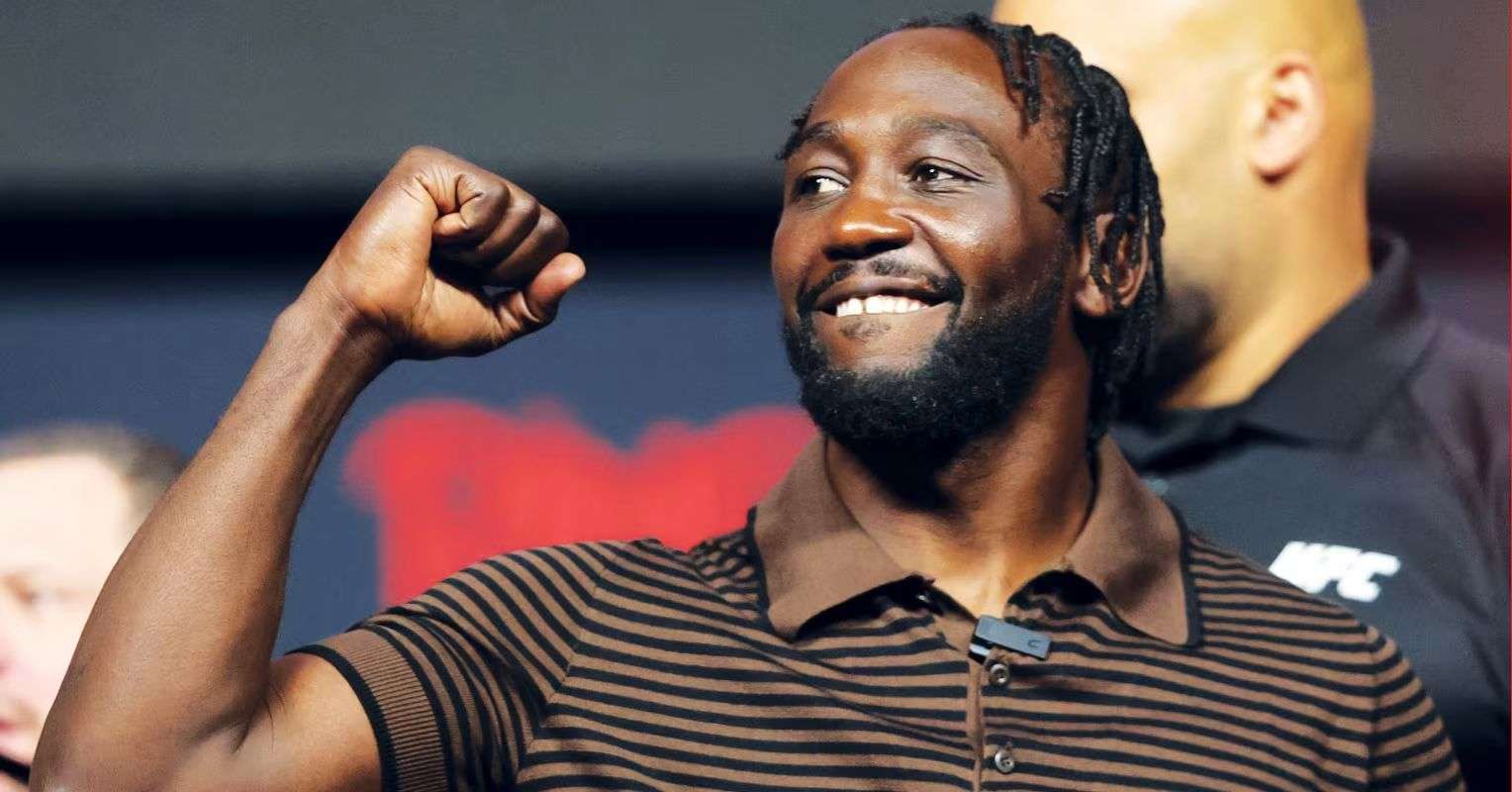 Terence Crawford says one welterweight champion ‘beats everybody’ in his prime