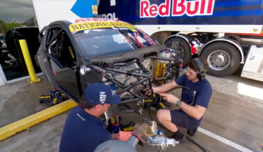 Supercars news: VIDEO: Triple Eight’s race to repair Broc Feeney Mustang - Speedcafe.com