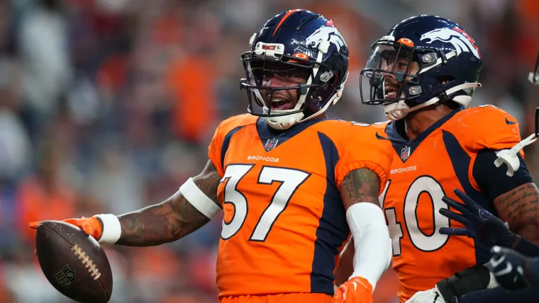 Why P.J. Locke's special Cowboys NFL Free Agency signing was very emotional image