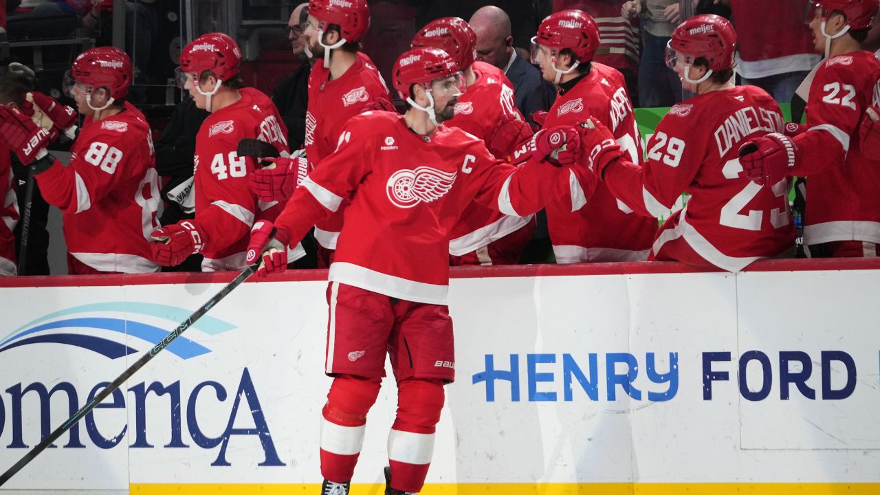 Red Wings' Dylan Larkin returns for big game vs. Senators