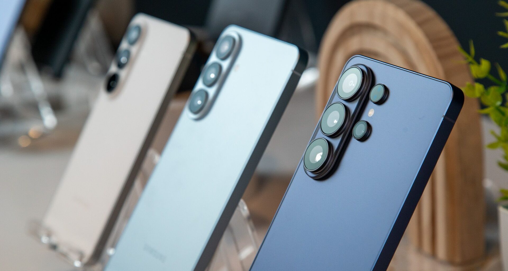 Samsung allegedly tests insane Galaxy phone batteries, and one's really up there