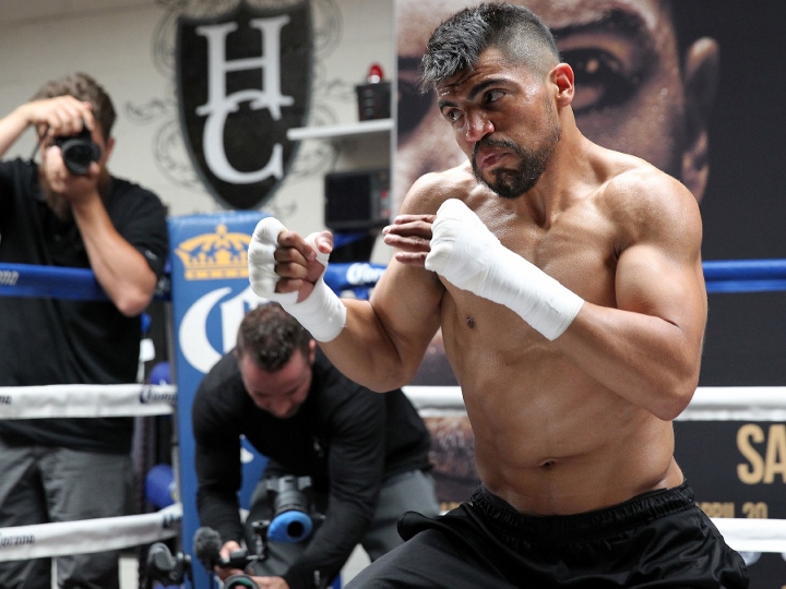 Victor Ortiz is the latest boxer to go to Bare Knuckle