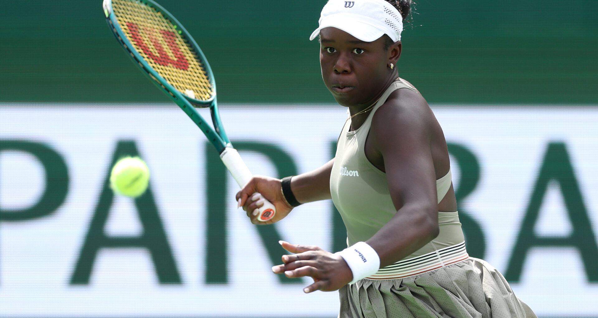 Mboko beats Kalinskaya in straight sets, sets up Anisimova clash