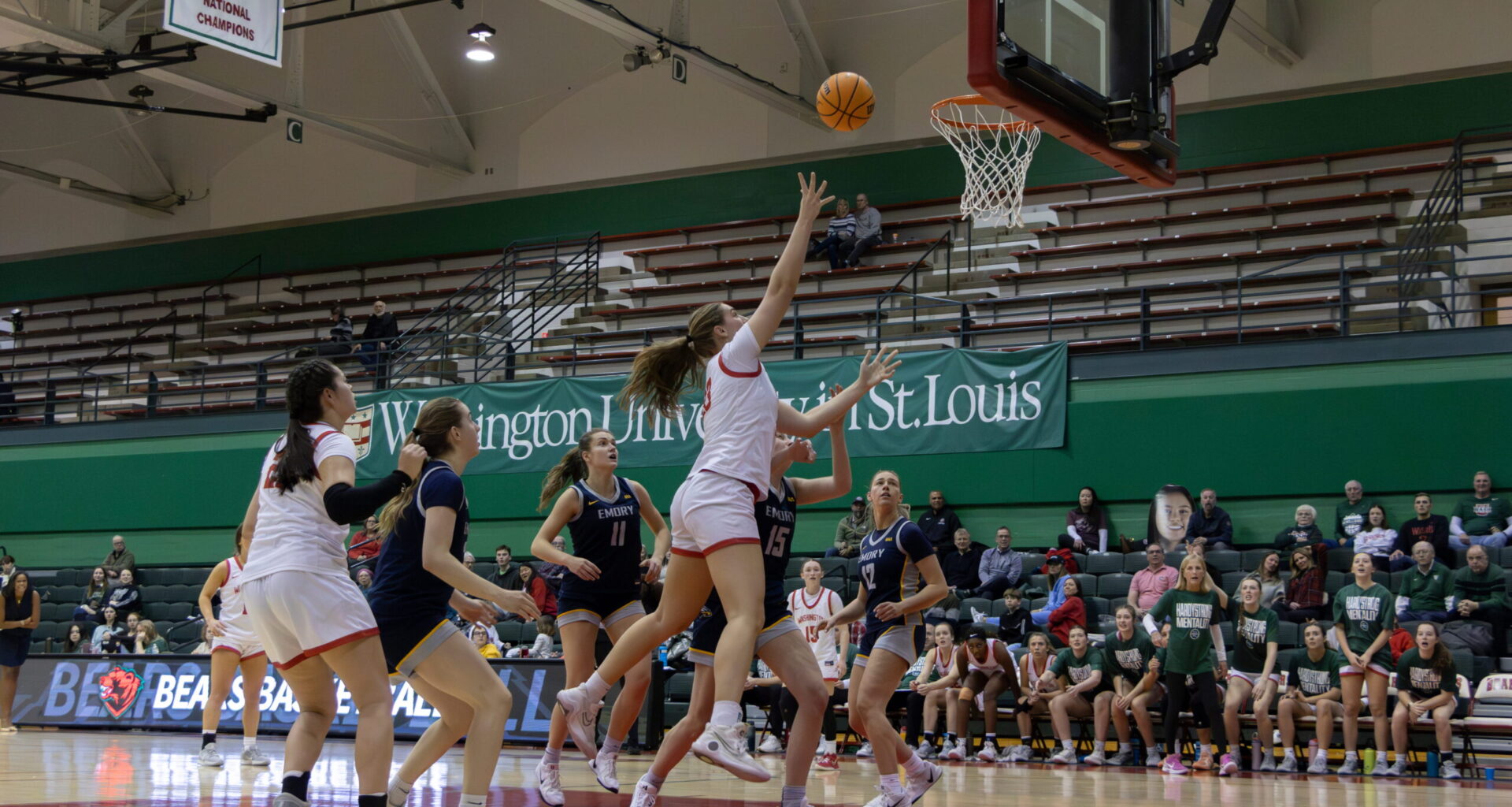 Women’s basketball falls to No. 5 UW-Oshkosh in Sweet 16