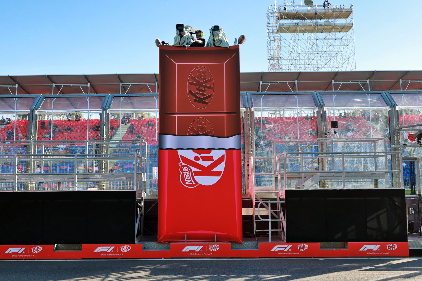 413,793 F1-themed KitKat chocolate bars stolen