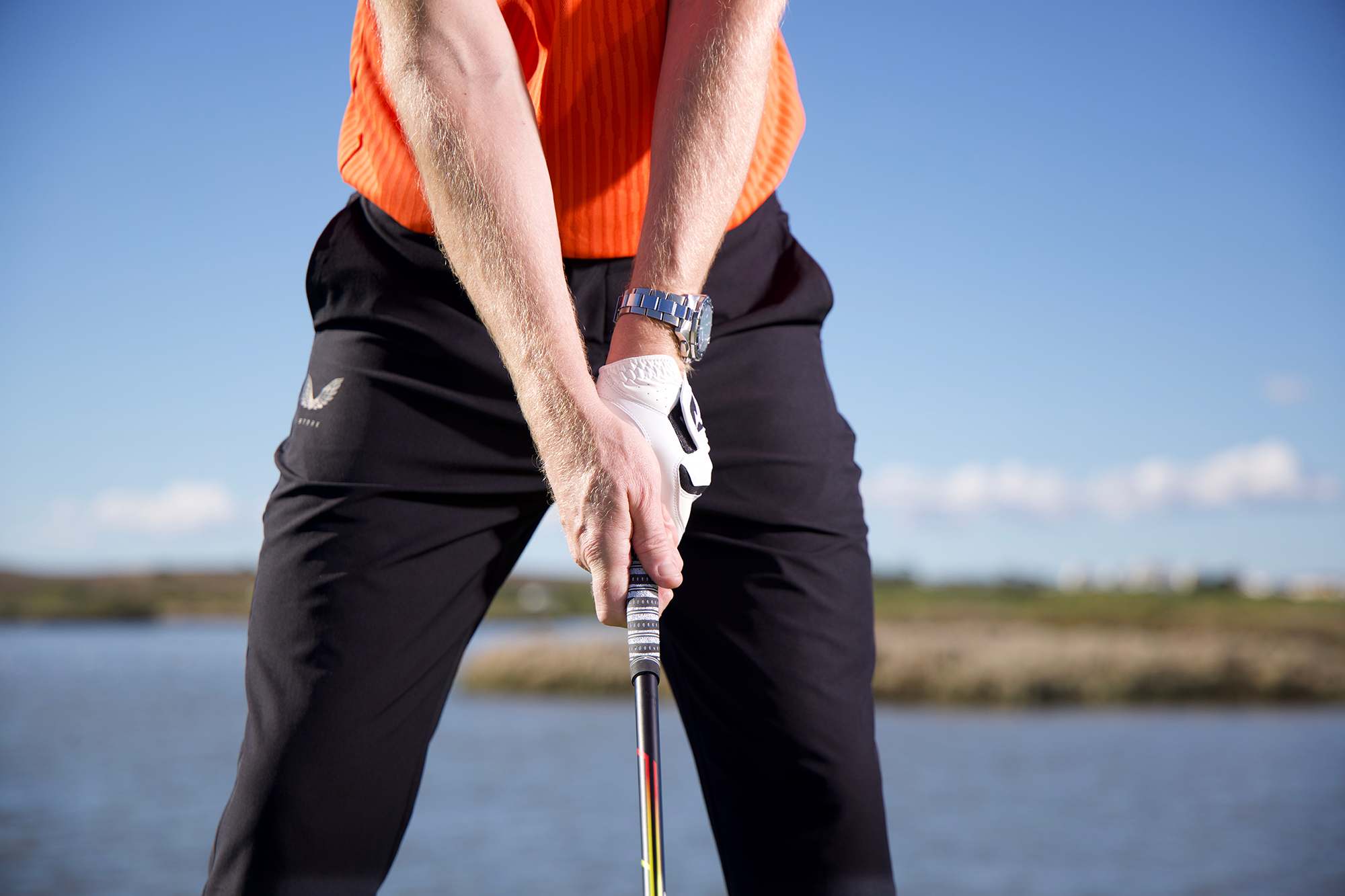 Ged Walters demonstrating the correct grip to help you add distance to your driver