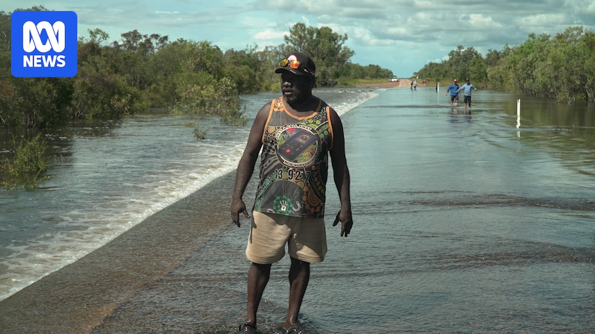Remote residents concerned about withheld flood relief payments as Cyclone Narelle looms