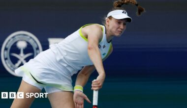 Elena Rybakina serves against Jessica Pegula