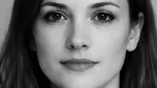 Facial dysmorphia describes the unsettling feeling that what you see in photos doesn’t match the image you have of yourself in your head. 