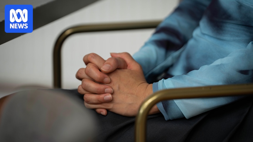 Korean-born Australian woman overturns adoption as federal inquiry launched