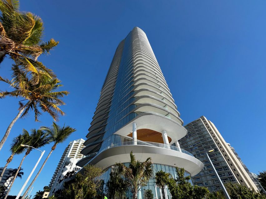 Adrian Smith Gordon Gill Miami skyscraper