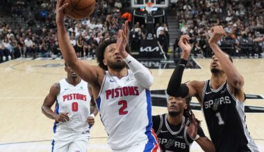 San Antonio Spurs tower over Detroit Pistons in 121-106 victory