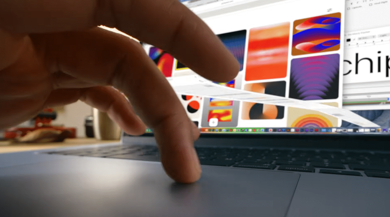 Fela Kútì Soundtracks Toe-Tapping Apple MacBook Ads