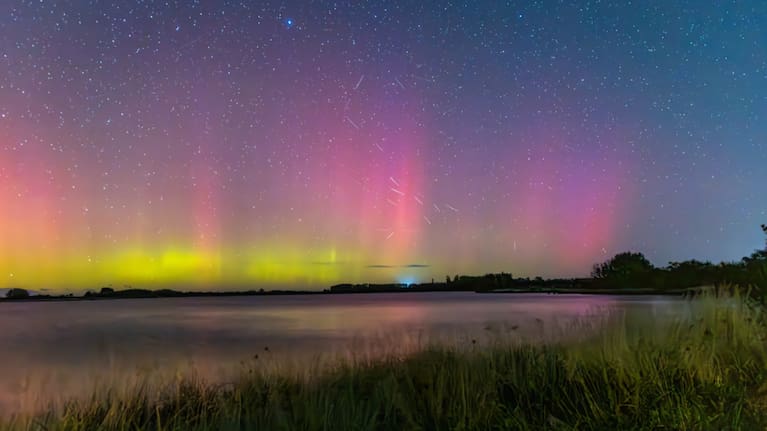 Aurora at Lake Ellesmere, Canterbury