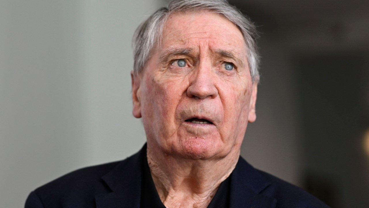 Former ASIO boss Dennis Richardson reveals major issue concerning urgent findings of Bondi Royal Commission amid 'probable' terror threat