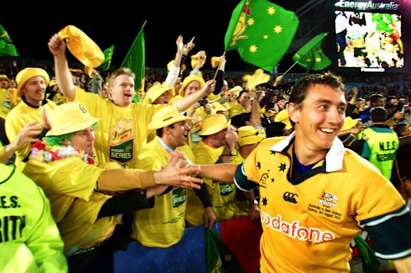 Mat Rogers celebrates Australia’s Bledisloe Cup win in Sydney in 2002.