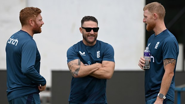 Jonathan Bairstow of England speaks with captain Ben Stokes and coach Brendon McCullum during a nets session at JSCA International Stadium Complex on February 21, 2024 in Ranchi, India. (Photo by Gareth Copley/Getty Images)