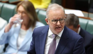 question time returns to parliament as Coalition says Labor too secretive on fuel supplies