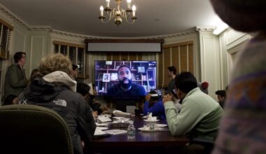 NBA player DeAndre Jordan discusses practice of meditation, basketball