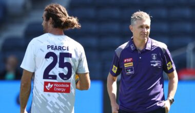 AFL 2026 live scores: Fremantle Dockers hope to lay down early season marker against Geelong Cats