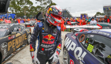 Brown, Wood smashed by dramatic Melbourne incidents - Supercars