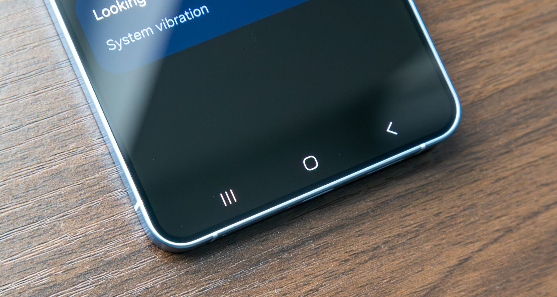 Does anyone even use 3-button navigation anymore?
