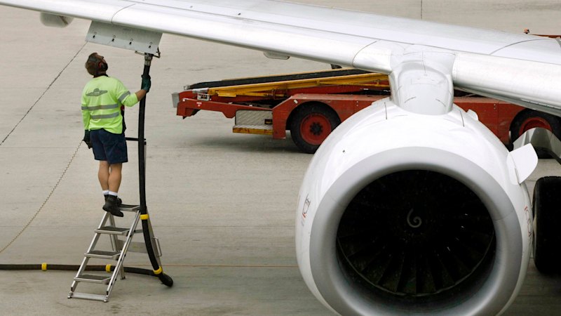 How much longer can Australia go before planes run out of fuel?