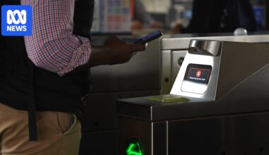 Value of myki tap-and-go ticketing upgrade unclear after budget blowouts, delayed roll-out
