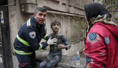 Israeli airstrike kills three Lebanese journalists; Exiled Iranian prince says he will call on Iranians to rise up when the ‘right moment arrives’