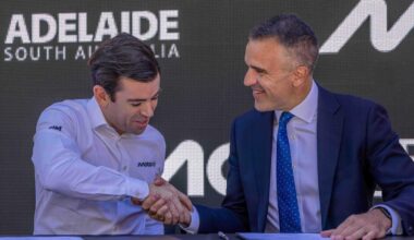 Secret meeting at Supercars Adelaide Grand Final behind Adelaide poaching Australian Grand Prix from Phillip Island, video, latest news