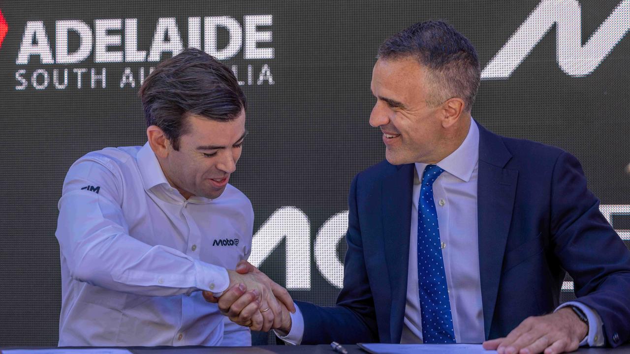 Secret meeting at Supercars Adelaide Grand Final behind Adelaide poaching Australian Grand Prix from Phillip Island, video, latest news