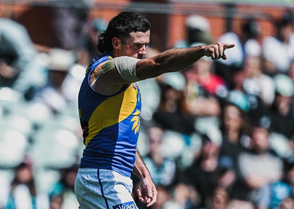 Weekend Footy Wrap: Another two W's for WA's AFL sides, WAFLW kicks off