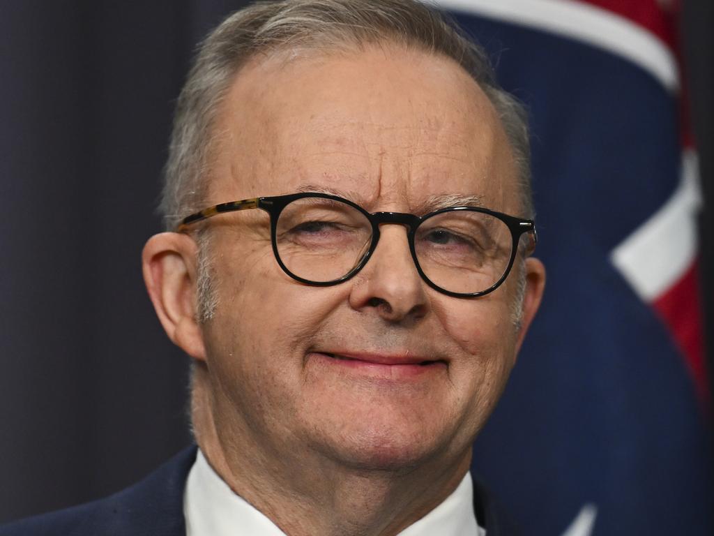 National housing accord collapsing as ‘critical failure’ deepens Australia’s home crisis