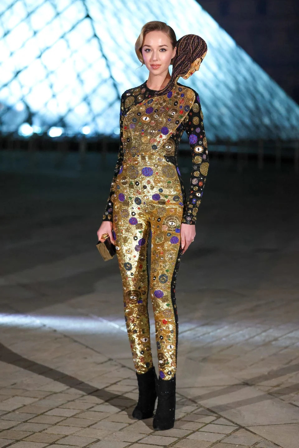 the grand dîner du louvre arrivals photocall