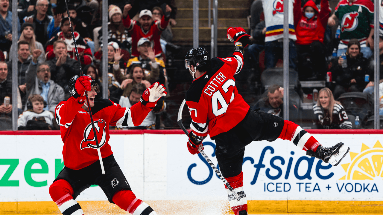 Cotter scores 2nd goal with 7 seconds left in OT, Devils defeat Bruins