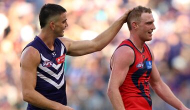 Patrick Voss: Fremantle Dockers forward fined for misconduct amid Harrison Petty confrontation