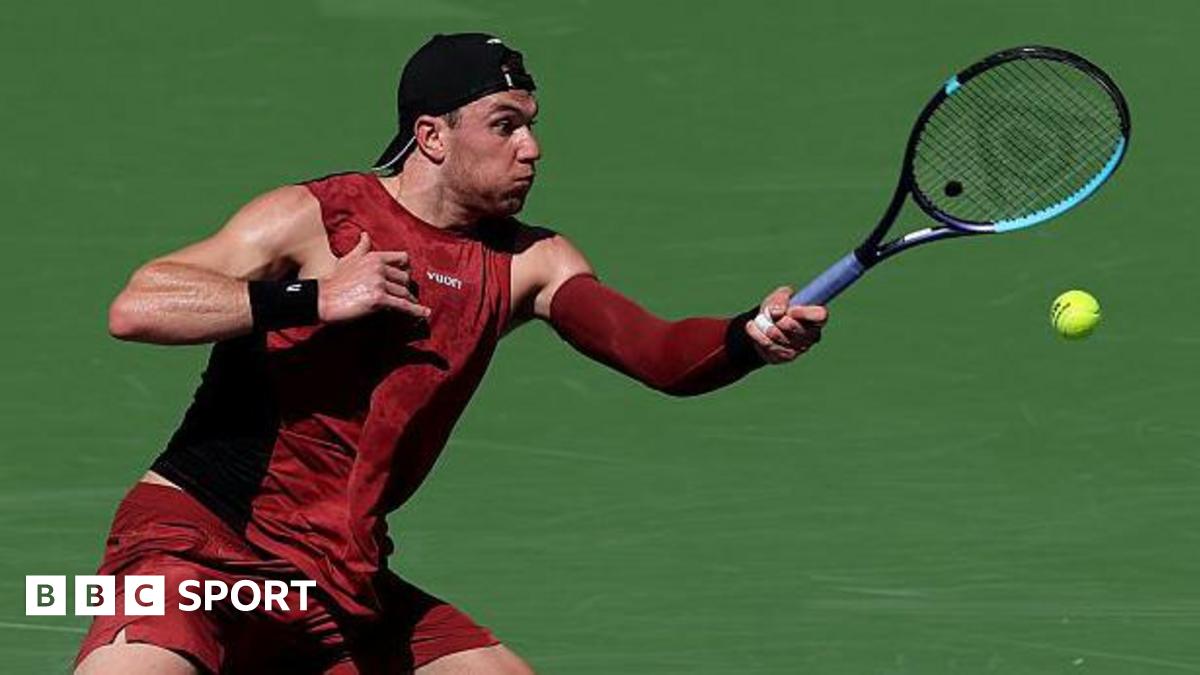 Jack Draper plays a shot during his win over Francisco Cerundolo at Indian Wells in 2026