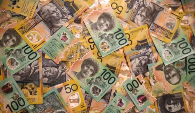 Reserve Bank says cash ‘vital’ as it supports surcharge ban