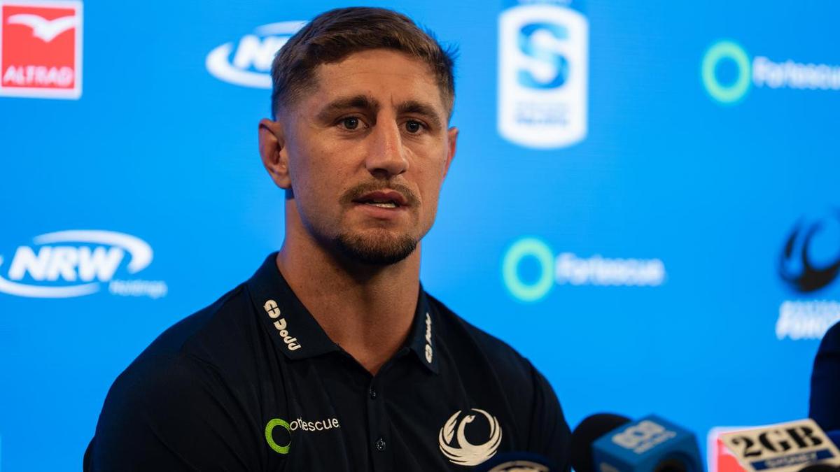 'I'm a novice': Zac Lomax admits he has a mountain to climb to play for Wallabies
