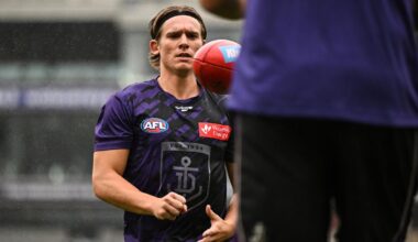 AFL live score updates: Fremantle Dockers face Richmond at Optus Stadium