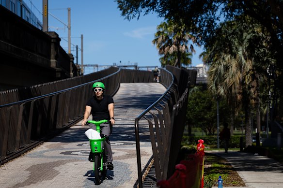 Cyclists have flocked to the new bike ramp at the northern end of the Sydney Harbour Bridge.